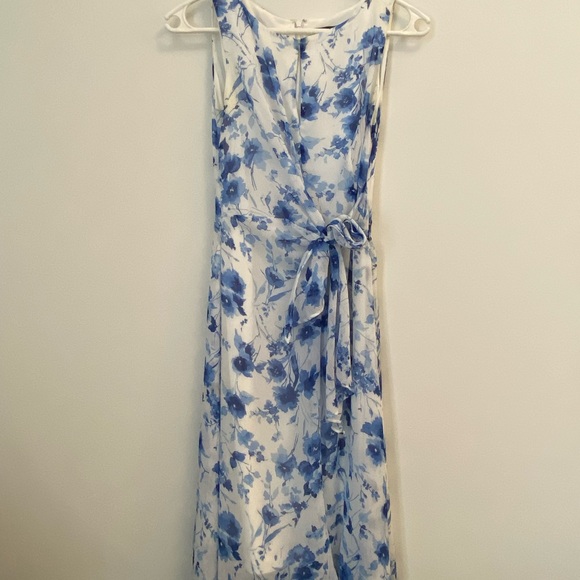 Karl Lagerfeld Dresses & Skirts - Karl Lagerfeld blue floral wrap dress